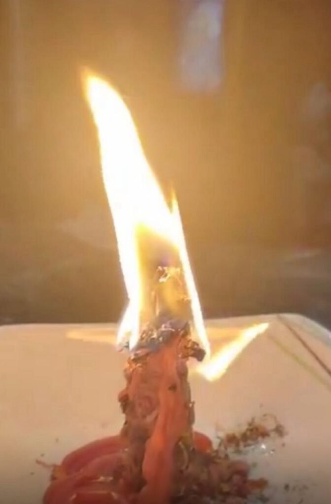 Flamme et cire